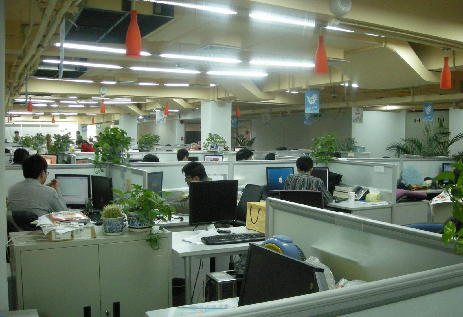 辦公團(tuán)隊(duì) 辦公團(tuán)隊(duì)