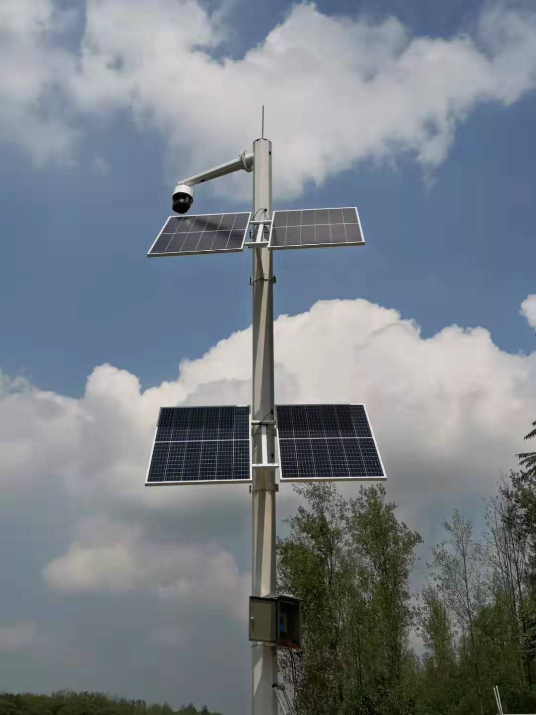 太陽(yáng)能監(jiān)控供電系統(tǒng) 太陽(yáng)能監(jiān)控供電系統(tǒng)